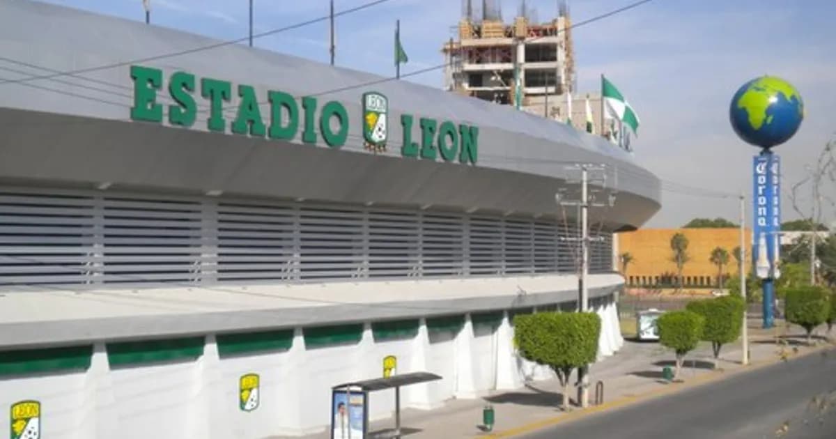 General view of the Estadio León pitch and stands before kickoff of a Liga BBVA MX match